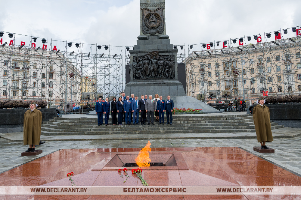 Подвигу жить в веках рисунки